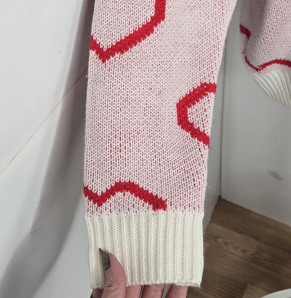 Pink Lily Love Your Heart EUC Knit Heart Sweater Valentine Small Red White - Picture 5 of 15